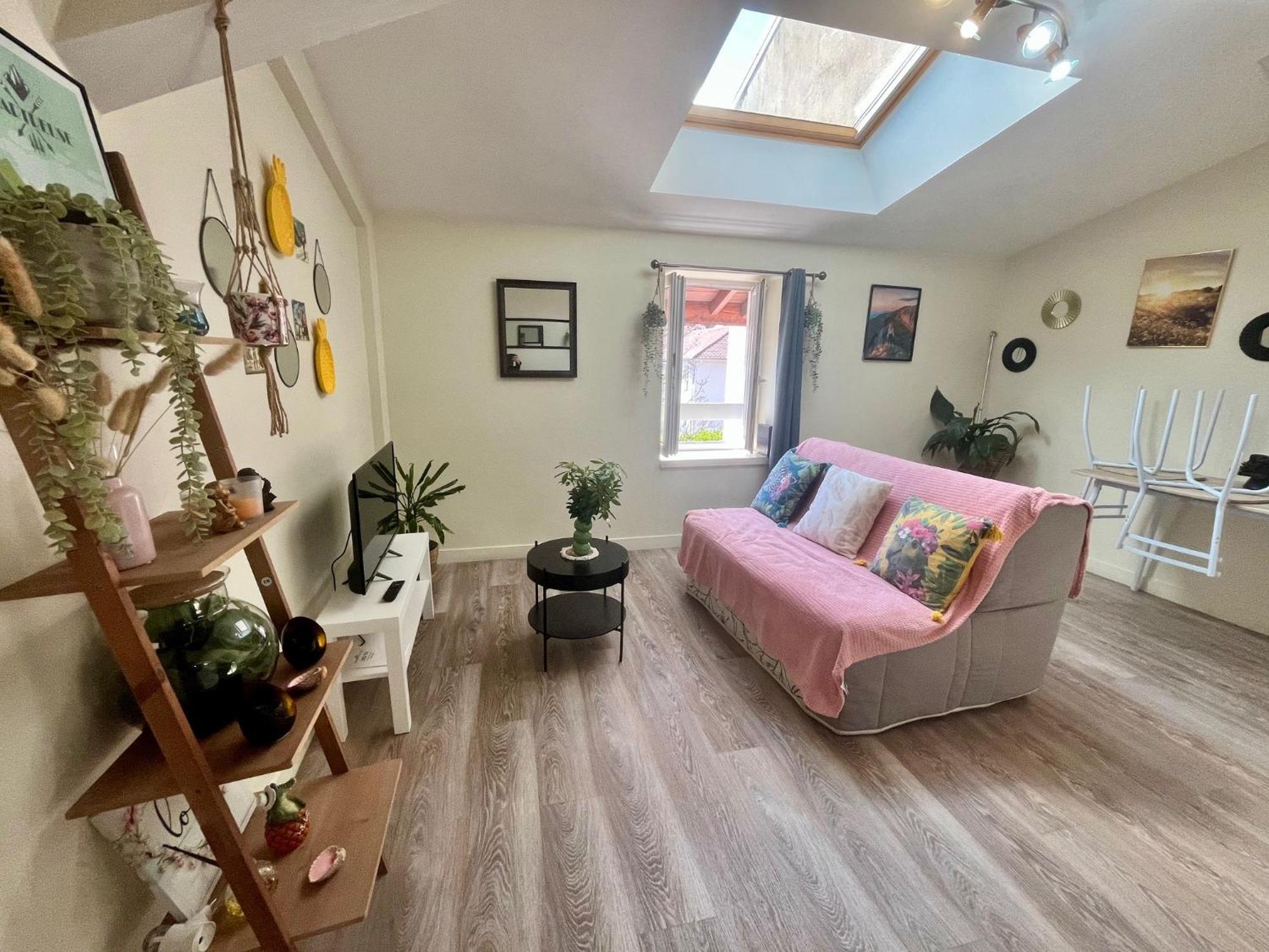 Le Repaire, Acces Terrasse De L'etablissement Appartement